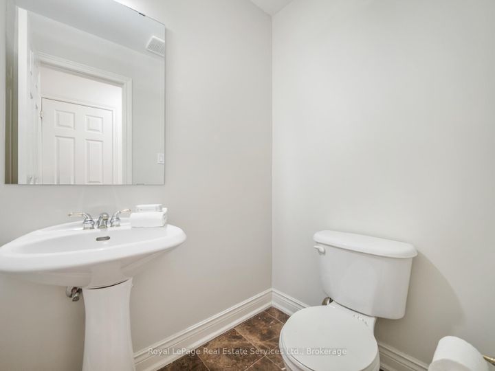 Photo 13 at 81 Brant Street, CO Central, Oakville
