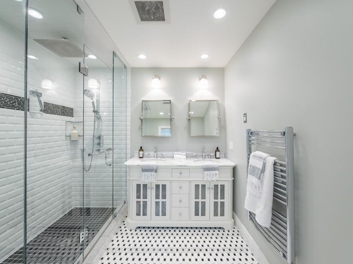 Photo 18 at 81 Brant Street, CO Central, Oakville