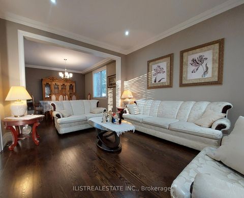 Photo 4 at 59 Princemere Crescent, Maryvale, Toronto Photo 4 at 59 Princemere Crescent, Maryvale, Toronto