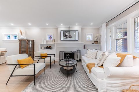 Photo 3 at 171 Melrose Avenue, Lawrence Park North, Toronto