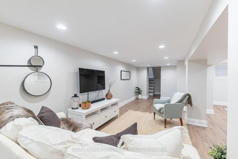 Photo 32 at 171 Melrose Avenue, Lawrence Park North, Toronto