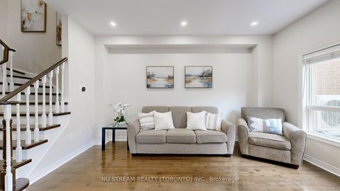 Photo 3 at 60 Nottingham Drive, Westbrook, Richmond Hill