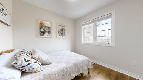 Photo 22 at 60 Nottingham Drive, Westbrook, Richmond Hill
