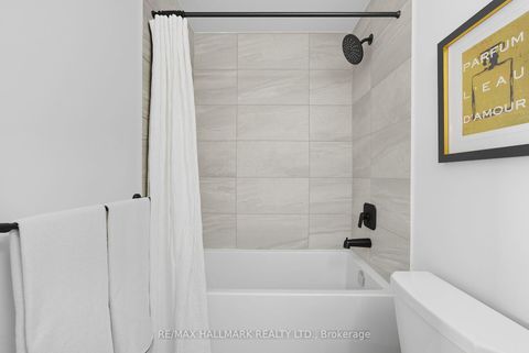 Photo 16 at 513 - 2369 Danforth Avenue, Danforth, Toronto
