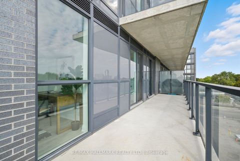Photo 23 at 513 - 2369 Danforth Avenue, Danforth, Toronto