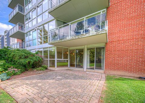 Photo 13 at 103 - 1071 Queens Avenue, CP College Park, Oakville