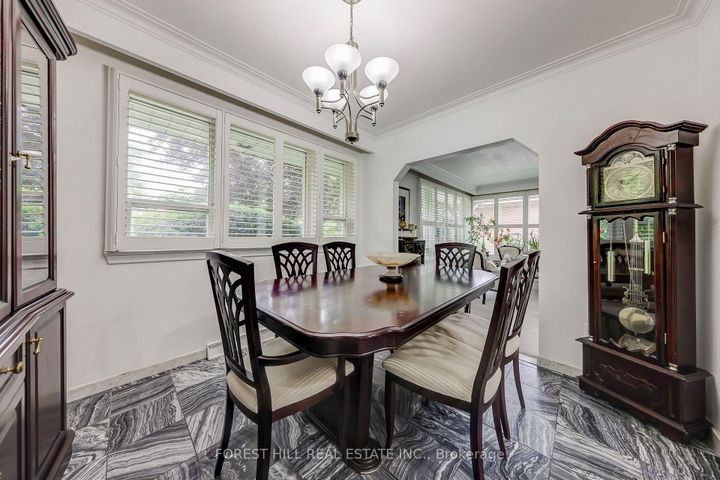 Photo 12 at 89 Portage Avenue, Pelmo Park W4, Toronto