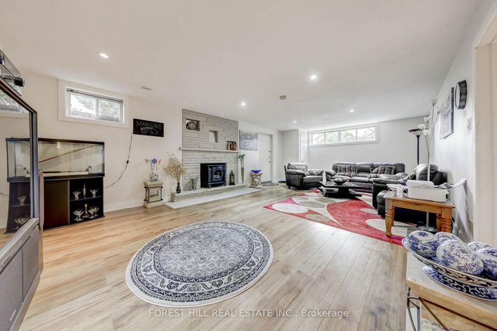 Photo 30 at 89 Portage Avenue, Pelmo Park W4, Toronto
