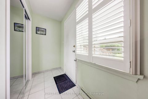 Photo 26 at 89 Portage Avenue, Pelmo Park W4, Toronto