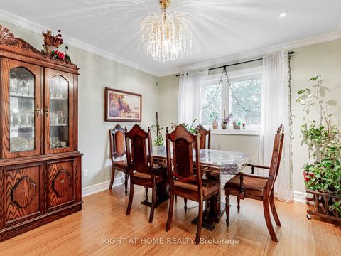 Photo 7 at 71 Satchell Boulevard, Centennial Scarborough, Toronto