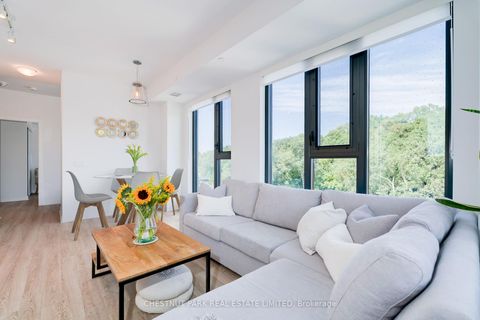 Photo 4 at 406 - 250 Lawrence Avenue W, Lawrence Park North, Toronto