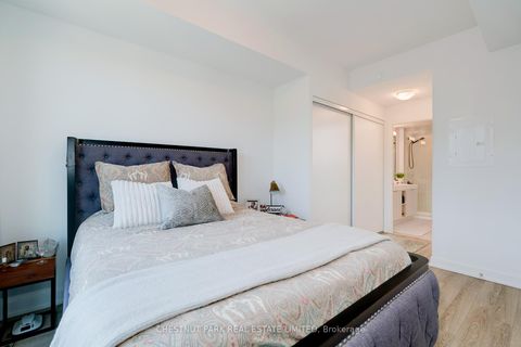 Photo 13 at 406 - 250 Lawrence Avenue W, Lawrence Park North, Toronto Photo 13 at 406 - 250 Lawrence Avenue W, Lawrence Park North, Toronto