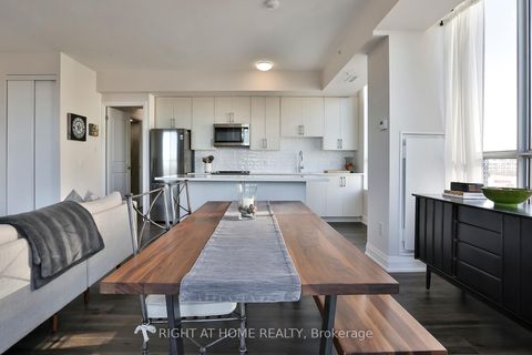 Photo 10 at 910 - 3655 Kingston Road, Scarborough Village, Toronto