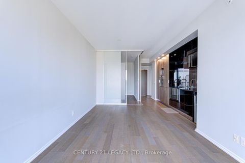 Photo 13 at 4201 - 70 Temperance Street, Bay Street Corridor, Toronto Photo 13 at 4201 - 70 Temperance Street, Bay Street Corridor, Toronto