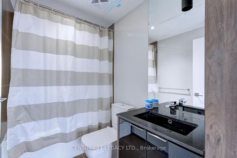 Photo 25 at 4201 - 70 Temperance Street, Bay Street Corridor, Toronto Photo 25 at 4201 - 70 Temperance Street, Bay Street Corridor, Toronto