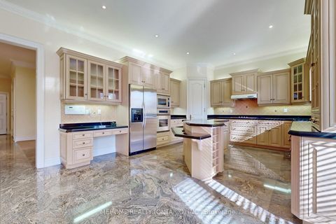 Photo 11 at 361 Spring Garden Avenue, Willowdale East, Toronto