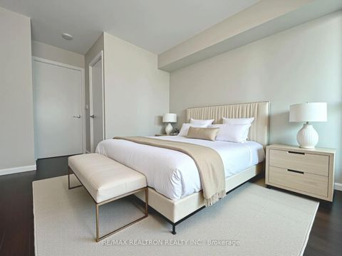 Photo 11 at 969 - 209 Fort York Boulevard, Niagara, Toronto
