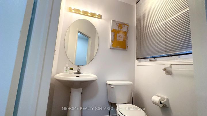 Photo 11 at 15 Catherina Street, Berczy, Markham