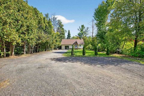 Photo 4 at 11 Nicholson Drive, Rural Uxbridge, Uxbridge