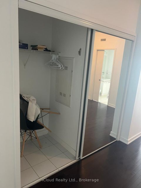 Photo 4 at 1203 - 12 York Street, Waterfront Communities C1, Toronto