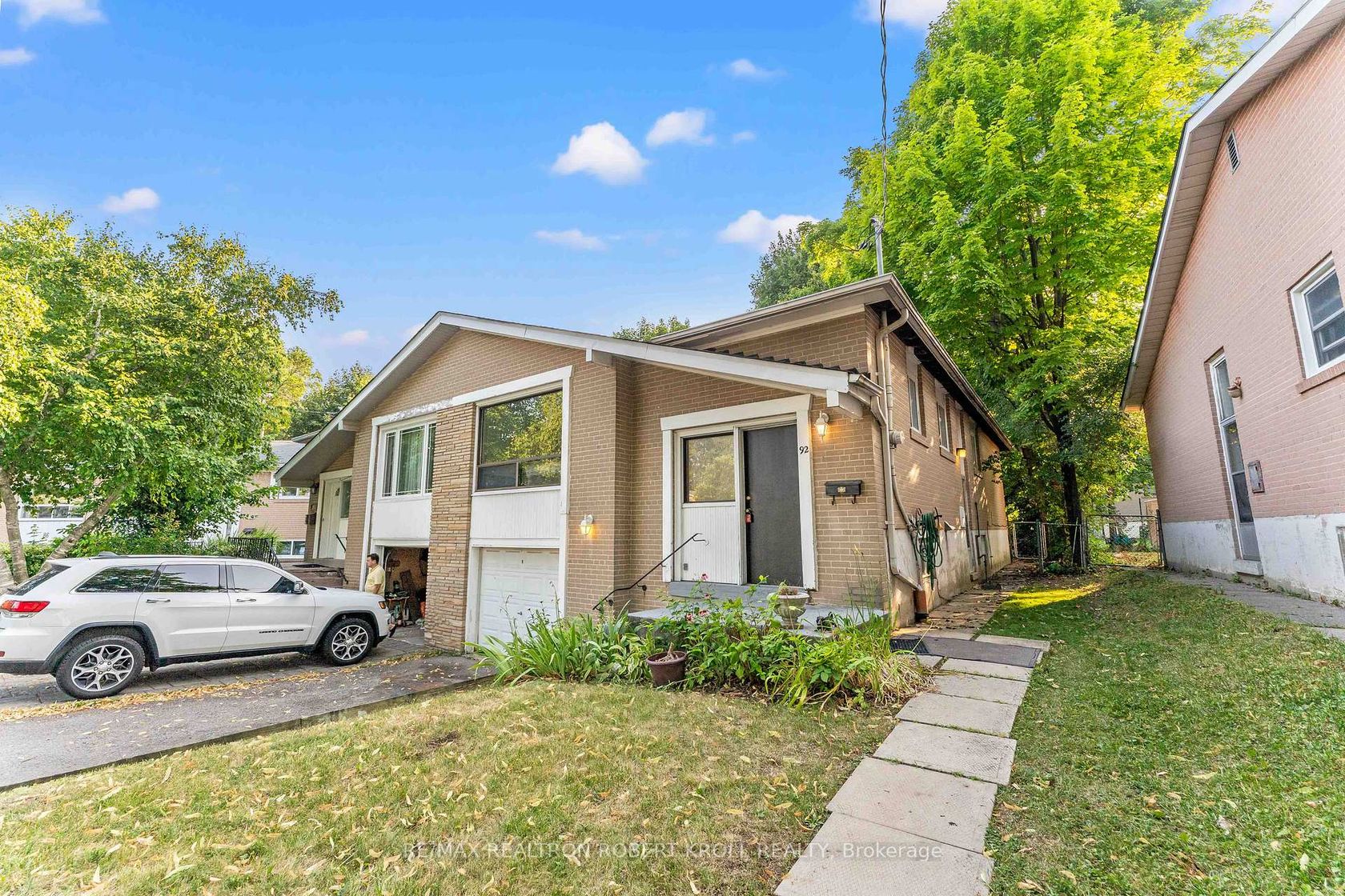 92 Elise Terrace, Newtonbrook West, Toronto 