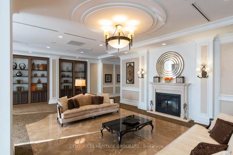 Photo 15 at 615 - 9245 Jane Street, Maple, Vaughan