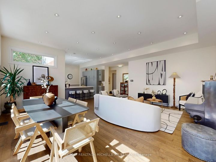 Photo 7 at 12 Addison Crescent, Don Mills, Toronto