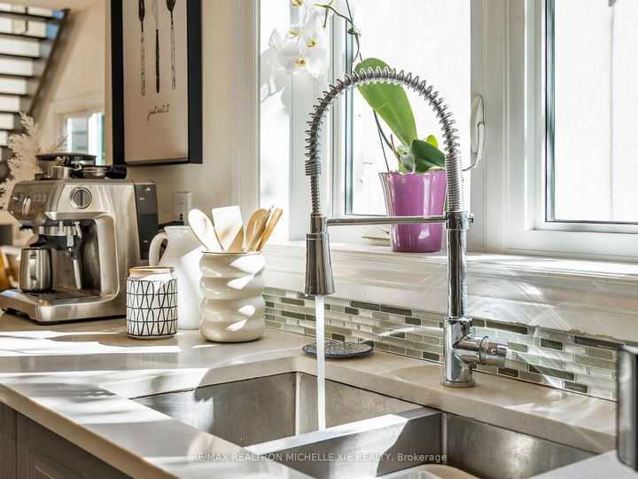 Photo 14 at 12 Addison Crescent, Don Mills, Toronto