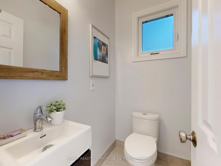 Photo 18 at 12 Addison Crescent, Don Mills, Toronto