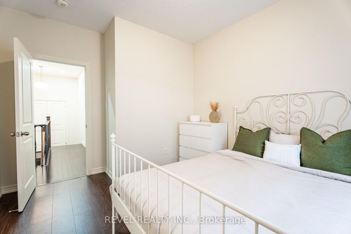 Photo 23 at 555 Veterans Drive, Northwest Brampton, Brampton