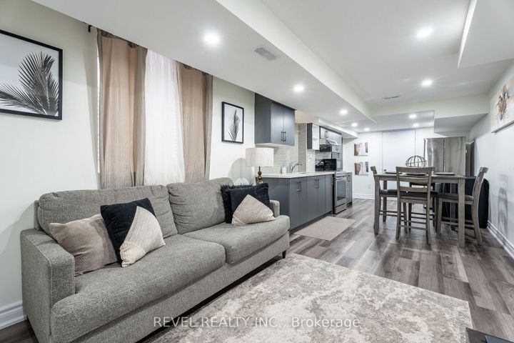 Photo 39 at 555 Veterans Drive, Northwest Brampton, Brampton