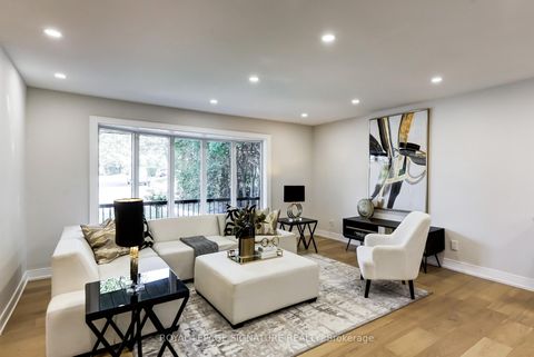 Photo 3 at 30 Snowcrest Avenue, Steeles, Toronto