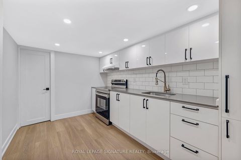Photo 27 at 30 Snowcrest Avenue, Steeles, Toronto