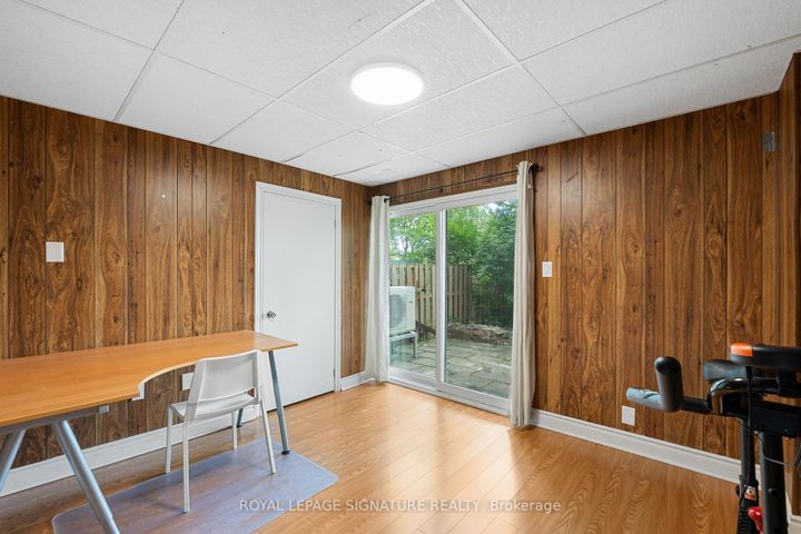 Photo 25 at 10 Thatcher's Mill Way, Bullock, Markham