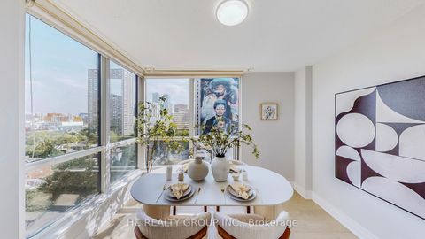 Photo 11 at 905 - 7 Carlton Street, Yonge Corridor, Toronto