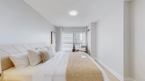 Photo 19 at 905 - 7 Carlton Street, Yonge Corridor, Toronto