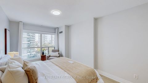 Photo 20 at 905 - 7 Carlton Street, Yonge Corridor, Toronto