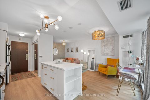 Photo 5 at 222 - 80 Western Battery Road, Niagara, Toronto