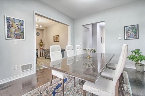 Photo 4 at 71 Woodhaven Avenue, Aurora Estates, Aurora