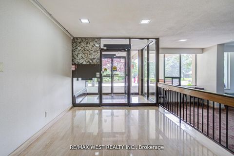 Photo 6 at 606 - 44 Longbourne Drive, Richview, Toronto Photo 6 at 606 - 44 Longbourne Drive, Richview, Toronto