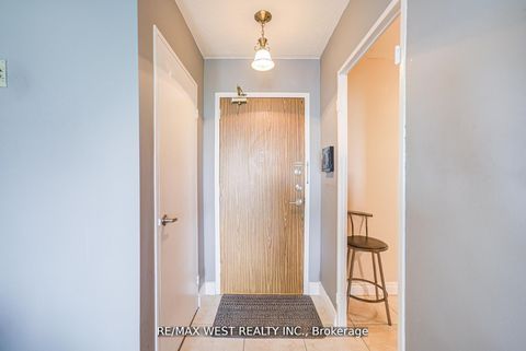 Photo 15 at 606 - 44 Longbourne Drive, Richview, Toronto