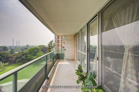 Photo 38 at 606 - 44 Longbourne Drive, Richview, Toronto