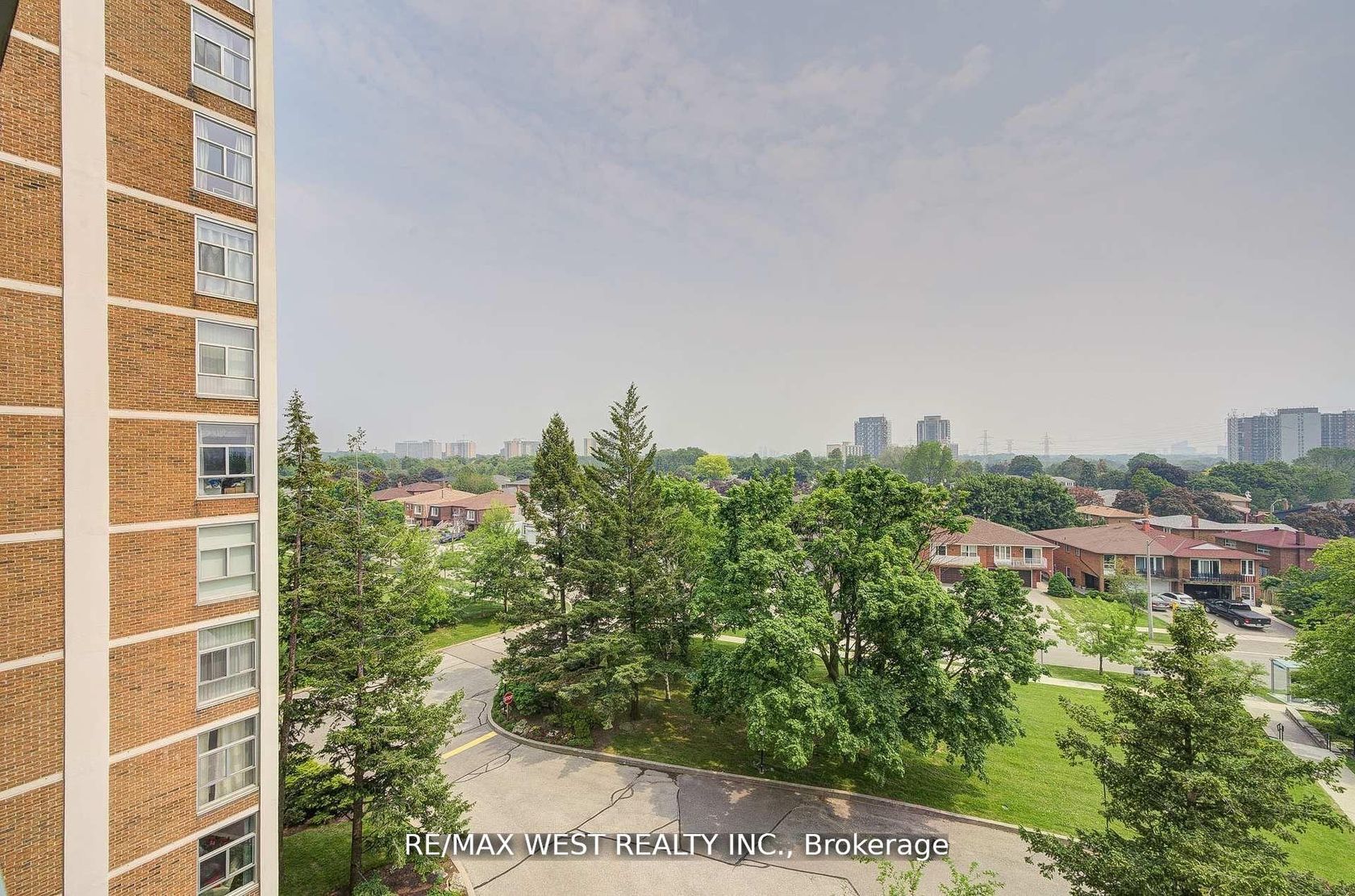 Photo 42 at 606 - 44 Longbourne Drive, Richview, Toronto Photo 42 at 606 - 44 Longbourne Drive, Richview, Toronto