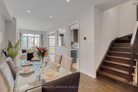Photo 4 at 62 White Spruce Crescent, Patterson, Vaughan