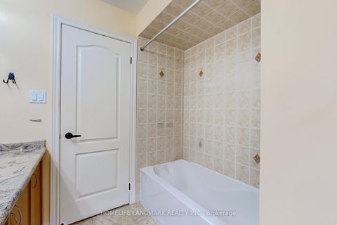 Photo 23 at 62 White Spruce Crescent, Patterson, Vaughan