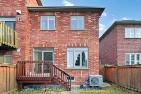 Photo 30 at 62 White Spruce Crescent, Patterson, Vaughan