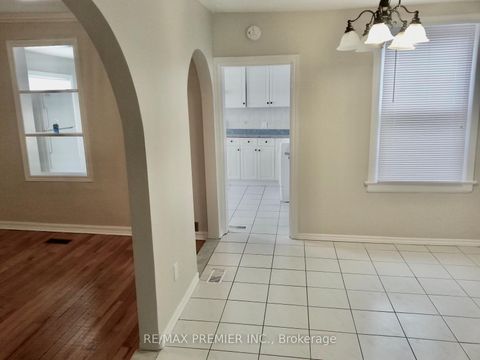 Photo 3 at 34 Mc Farland Avenue, Davenport, Toronto