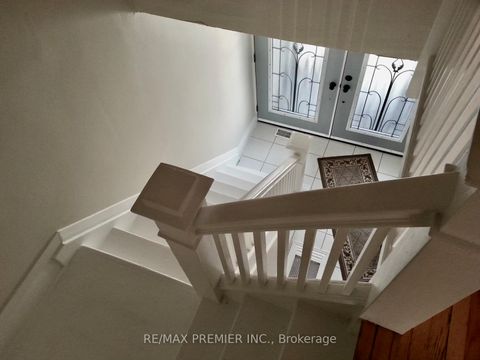 Photo 9 at 34 Mc Farland Avenue, Davenport, Toronto