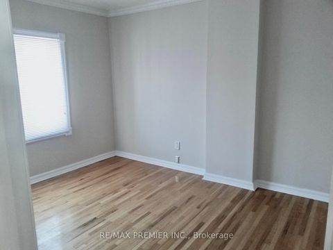 Photo 12 at 34 Mc Farland Avenue, Davenport, Toronto