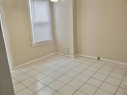 Photo 18 at 34 Mc Farland Avenue, Davenport, Toronto